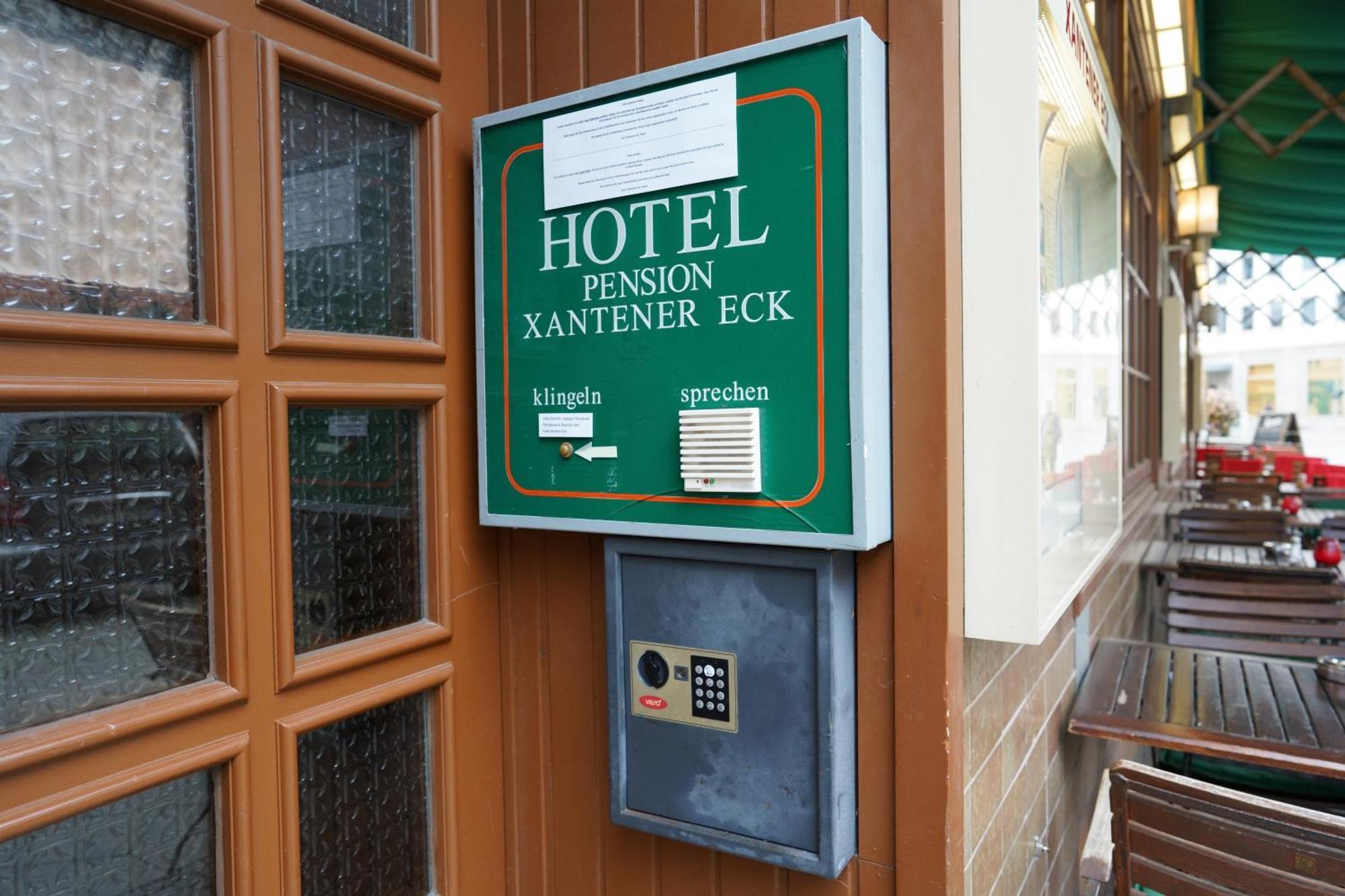 Hotel Pension Xantener Eck Berlim Exterior foto